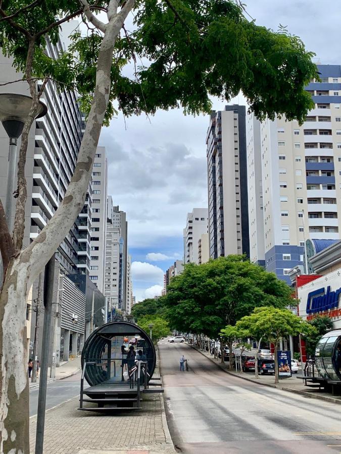 205- Apartamento 1 Quarto Suite, Encantador, Amplo E Decorado, Mobiliario Moderno, Cozinha Completa Com Utensilios , Excelente Vista Da Cidade E Localizacao Privelegiada No Bairro Bigorrilho , Curitiba Exteriér fotografie